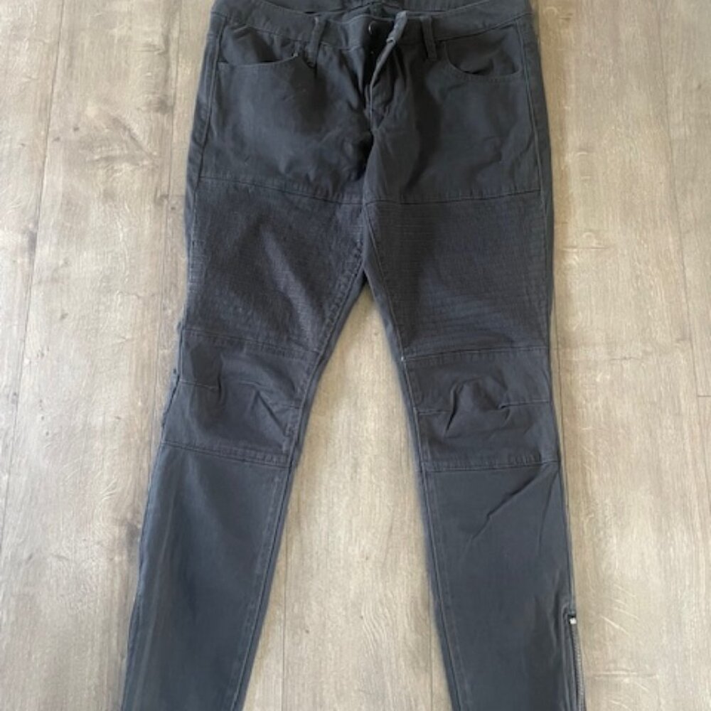 Express Jeans - Stella Legging - low rise size 10 Black